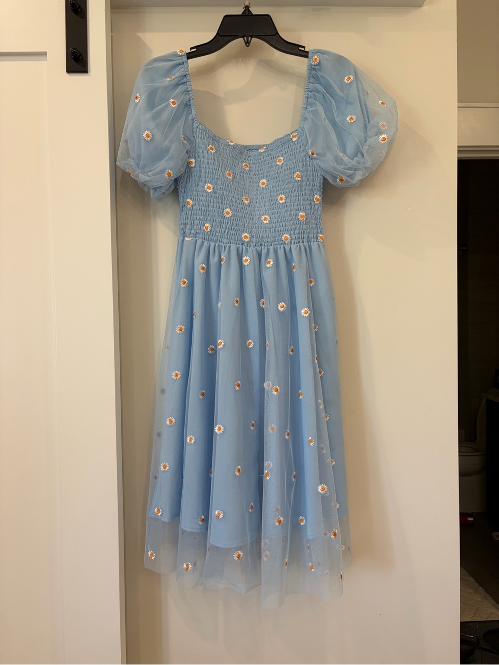 Blue Daisy Embroidered Puff Sleeve Midi Dress